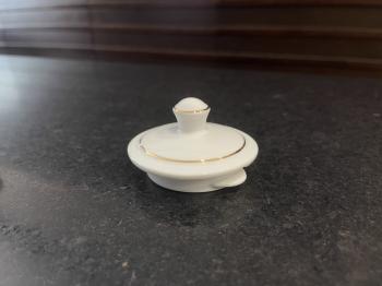 Nắp bình trà 0.5L - Camellia - Chỉ vàng